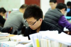 从14个例子来看看学长学姐是如何给你推荐2019年考研专业院校的