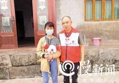 重庆16岁白血病少女每天早起坚持学习：我有希望考上好高中