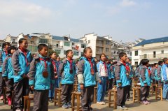 学雷锋 我传承（许村小学）