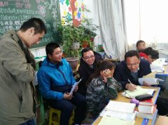 藏族孩子的“上海阿爸”：74人接力教育援藏，提升教学质量