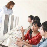 镇海中学、效实中学 宁外国际班说明会(图)