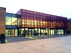 英国赫特福德大学：百余年历史闪烁着现代艺术的光辉