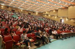 2018年广西高考与高中课改论坛在柳州召开