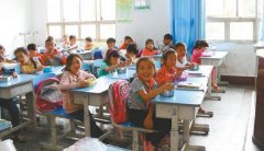 贫困山区农村小学调查：农家娃吃上热饭了吗？