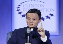 马云：我永远不会比盖茨更富 但会更早退休去做教育