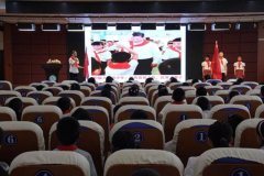 商州区第二小学组织“学习回信精神，争做新时代好队员”主题教育活动