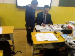 涟水县军民小学朱延伟：坚守三尺讲台 心系莘莘学子