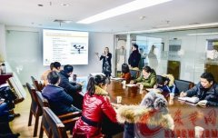 美国升学顾问黄石分享会举行想去美国读大学，最好提前适应做足准备