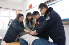 开学＂安全教育第一课＂实用易懂 看国外儿童安全教育哪些可借鉴