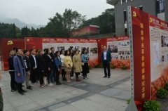 高校开展研究生党员“奋斗的青春最美丽”主题教育活动 穿越时空“对话”英