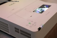 确认过眼神 遇上更护眼的NECCU4200WD教育投影机