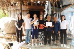 文都爱心助学2018再出发 21名寒门学子获资助