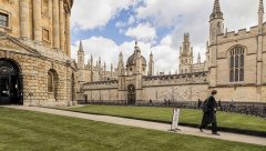 牛津大学被评为英国最没有社会包容性的高校