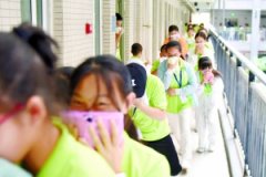 困境儿童来广州学知识拓视野