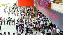 办市民满意的家门口学校，佛山公办初中主动出招破题