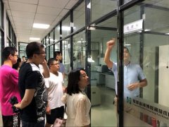 清华大学研究生“初心服务团”的暑期故事