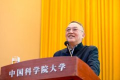 柳传志：以贸养技是迫不得已 志存高远也要脚踏实地