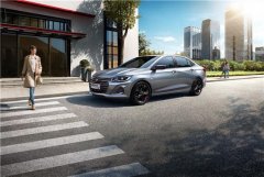 新科沃兹Redline尚·红系列售价9.69万、9.99万