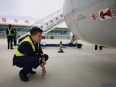 生命至上 东航一架客机安全返航