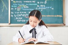 河北三河市国际小学