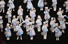 北京冬奥小学生手抄报（与大雪花交相辉映）