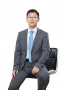 贺华文：做难而有意义的事情
