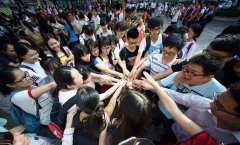 考研400分相当于高考什么水平（高考和考研哪个难度更高）