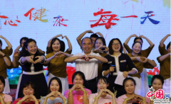 汇聚前行之光 成都海滨小学举行2021-2022学年度下期期末总结会共话成长