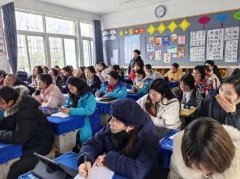 亳州学院实验小学：打造智慧课堂 提升教师技能