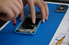 手机出现问题有什么解决方法（平时使用手机出现的各种问题该如何解决）