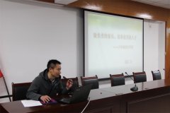 长兴鼎甲桥中心小学开展六年级毕业班家长会
