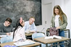 高中学科一对一课程培训费用(高中生补习班有针对性吗)