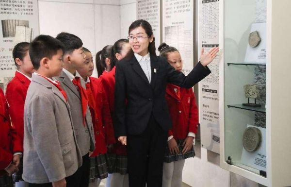 多元开放的课程学习实践学习路径。重庆市渝中区人和街小学校供图
