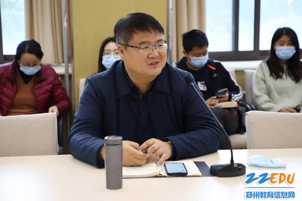 图片55：郑州中学党委委员、校长助理田玉宝总结发言