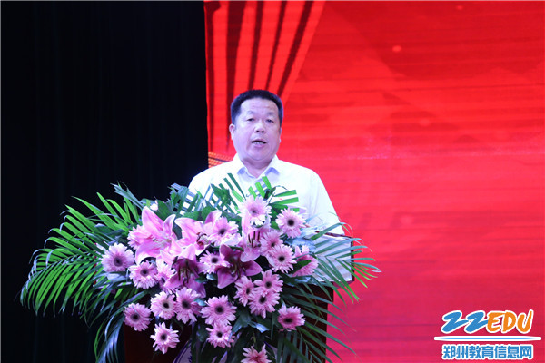 2、李国喜校长寄语