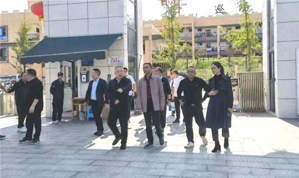 四川筠连县定水（景阳）中学与珙县杉木树中学校联袂开展五育并举实践交流活动