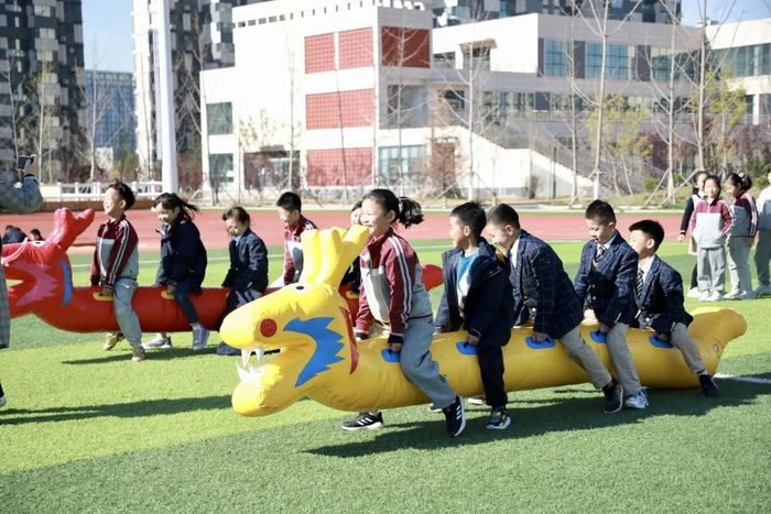 济南首例！这所学校小学部推出“半周寄宿”