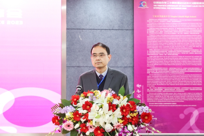 李惠利中学校长赵谧发言.JPG