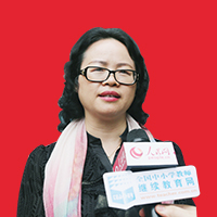 陈沪军东城中学校长

以"一轴两翼"的教师校本发展特色、以"有探索素养、有教育主张、有教育情怀"和"高学习力、高创造力、高目标持久力"为目标，培养教育自觉者。……[详细]