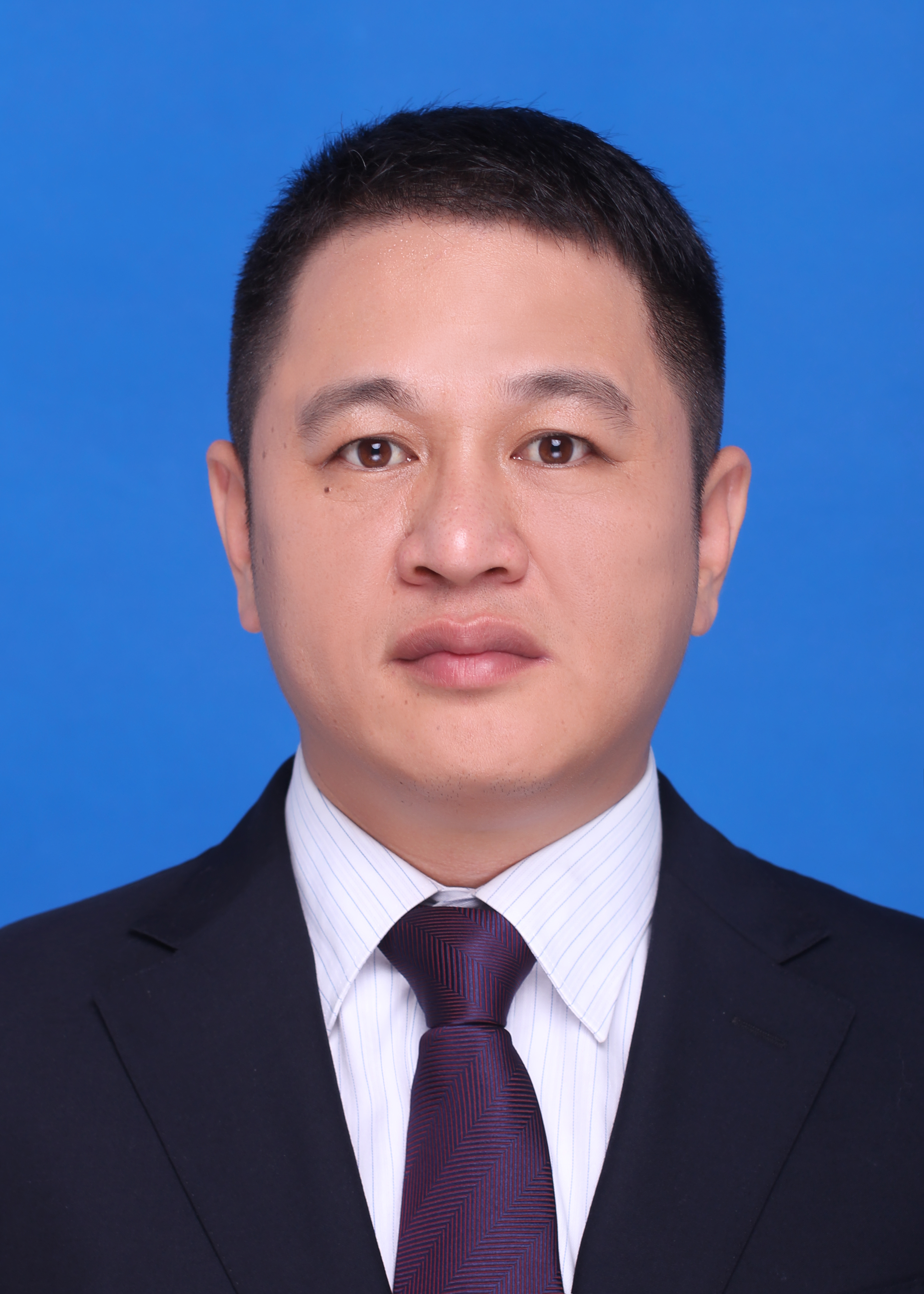 方龙俊副区长照片
