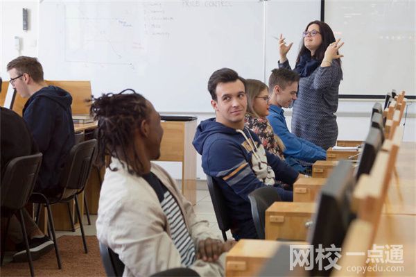 2025年江苏经贸职业技术学院录取分数线(全国最新排名位次一览表)