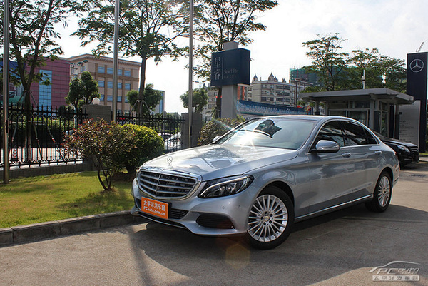 全新奔驰C级长轴距版