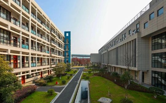 杭州市长河高级中学简介概况(建校历史、地址、师资、校训、环境)